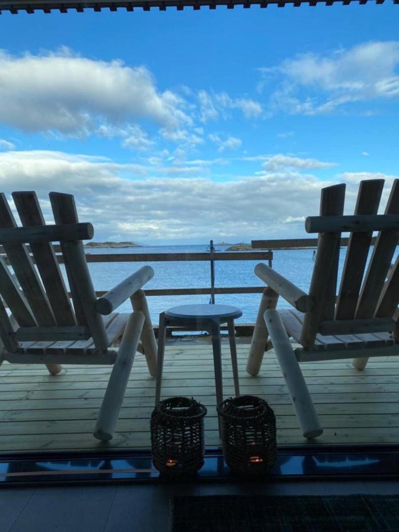 Waterfront Apartment With Panoramic Sea View Henningsvaer Exterior foto