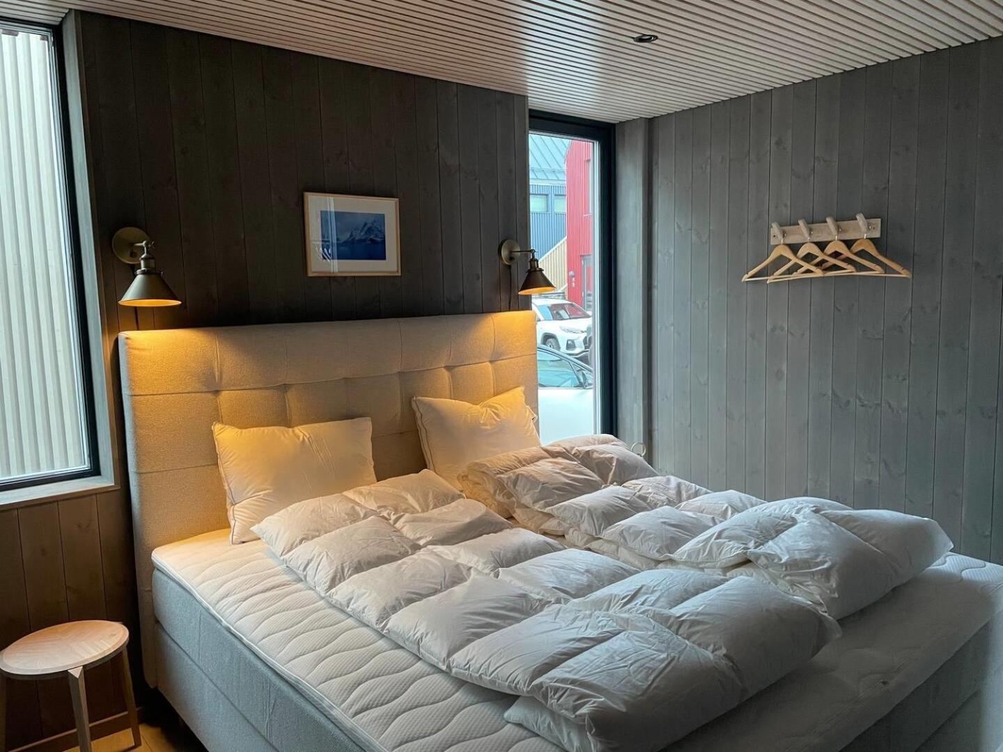 Waterfront Apartment With Panoramic Sea View Henningsvaer Exterior foto