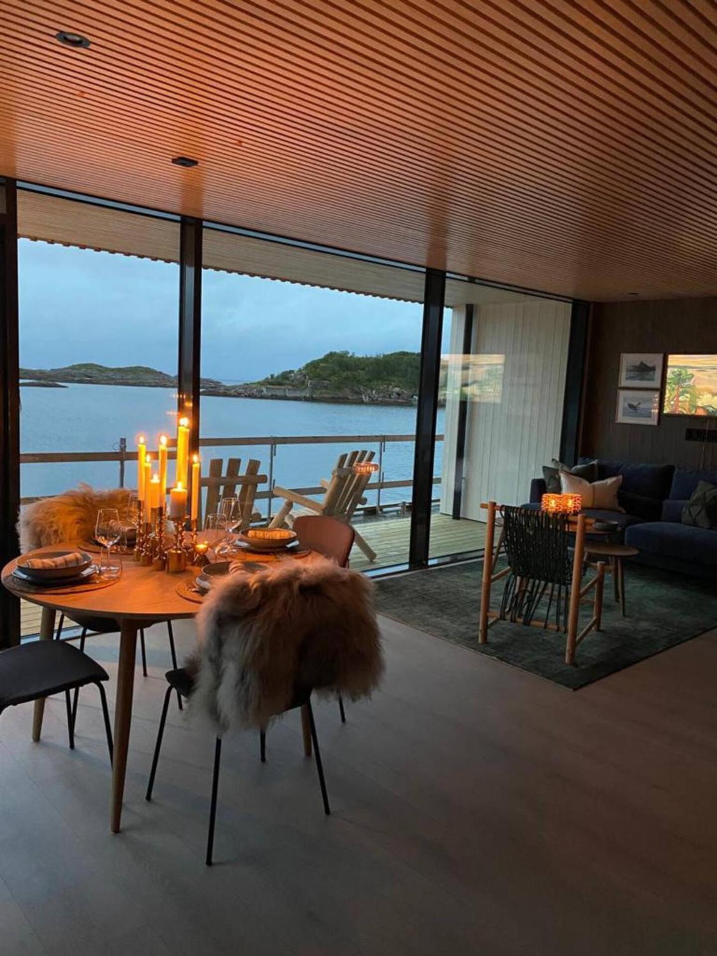 Waterfront Apartment With Panoramic Sea View Henningsvaer Exterior foto